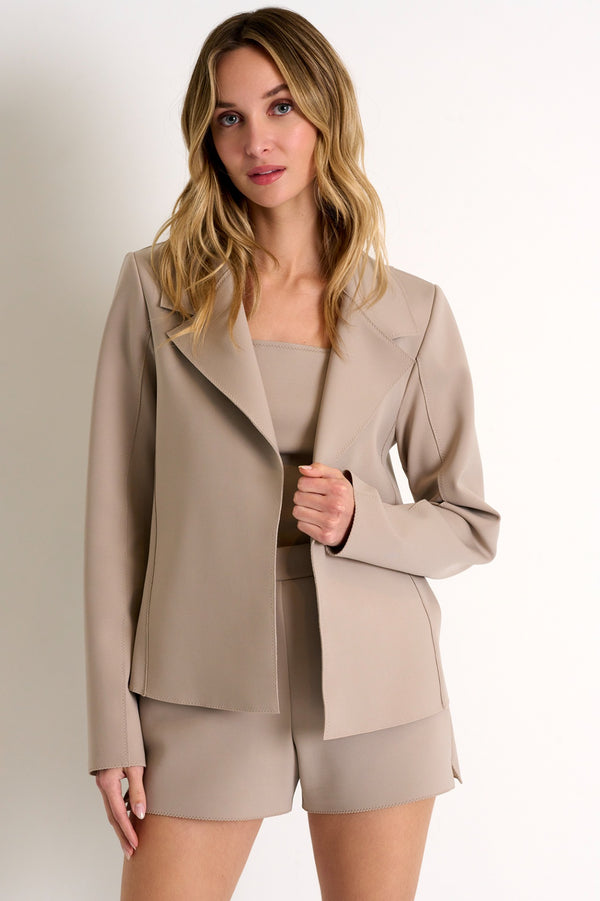 Shan Sofia Classic fitted blazer